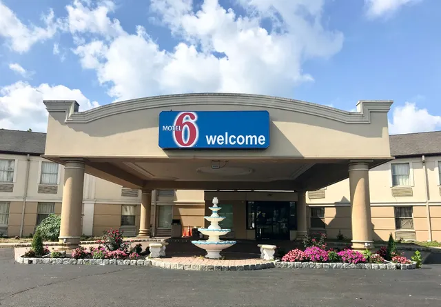 Motel 6 Levittown, PA - Bensalem