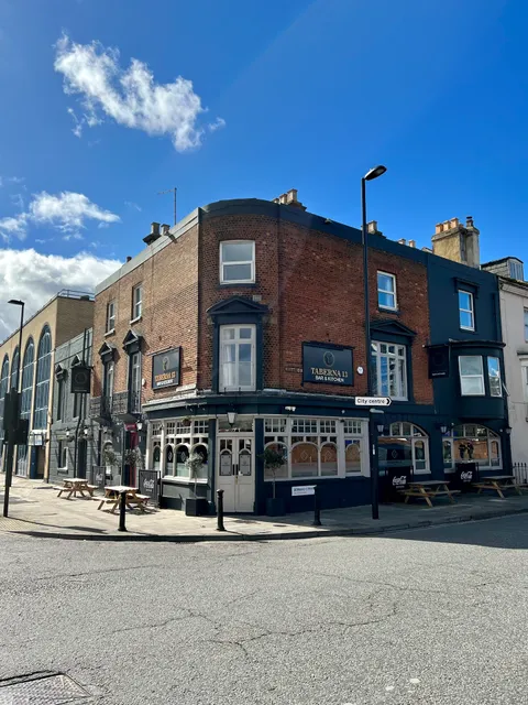 Starboard Stays Southampton (Formally Roost)