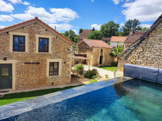 L'escapade Authentique: Gîte de France, Location vacances, piscine et spa-Dordogne/Périgueux/Sarlat-séminaire et évènements