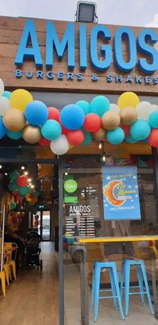 Amigos Burgers & Shakes-Southall