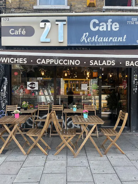 2 T's Cafe London