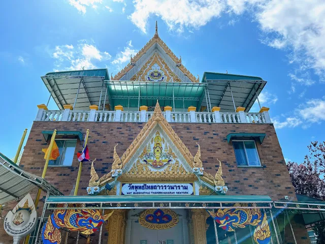 Wat Buddha Thai Thavorn Vanaram