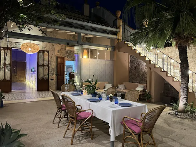 Villa Angelita by Alessandro Maino