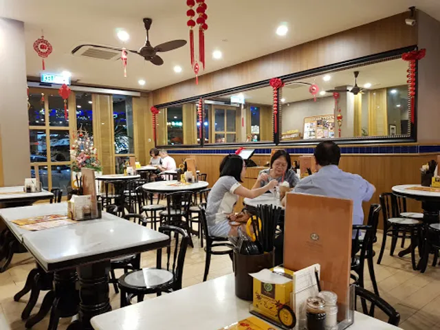 OLDTOWN White Coffee @ Medan Ipoh