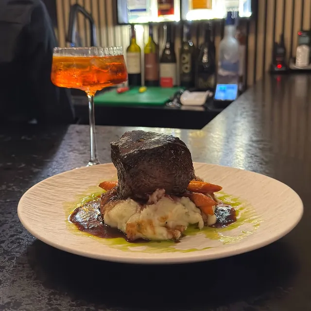 Porcell Cocina Puertorriqueña & Eclectica