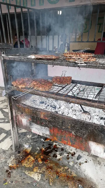 WHITE FUNDI KITIMOTO (Sinza kwa Manyola)