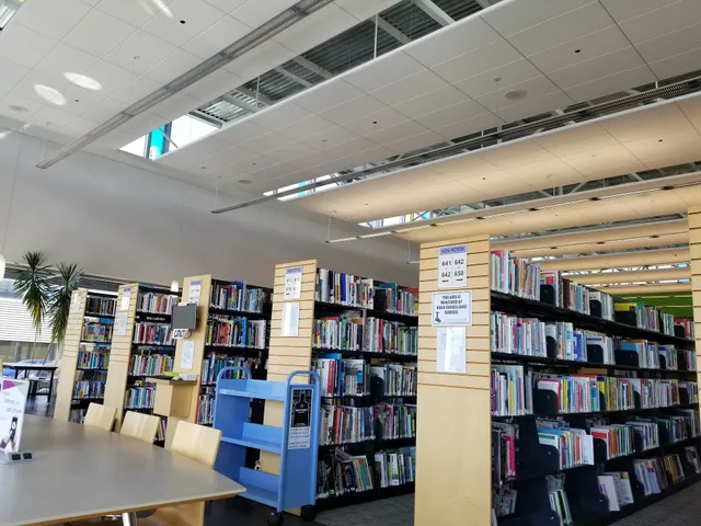 Burnaby Public Library, Tommy Douglas Library