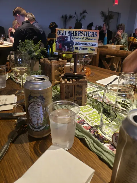 Airport Road Vineyard & Winery