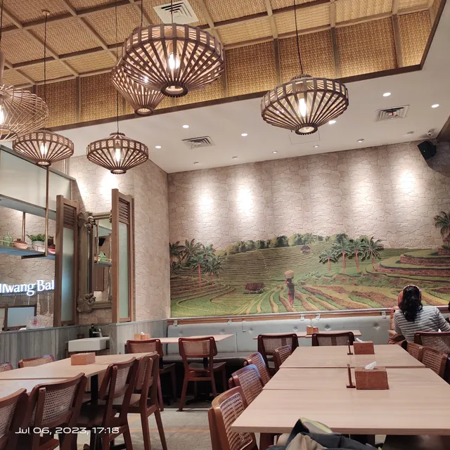 Taliwang Bali Summarecon Mall Bekasi