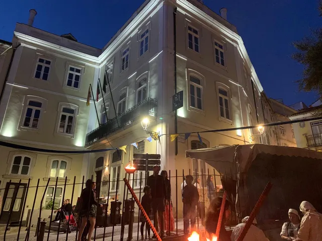 Serenata Hostel & Suites