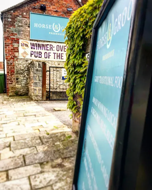 The Horse & Groom - Traditional Ale House