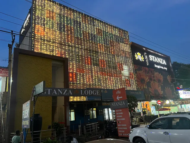 STANZA LUXURIOUS STAY