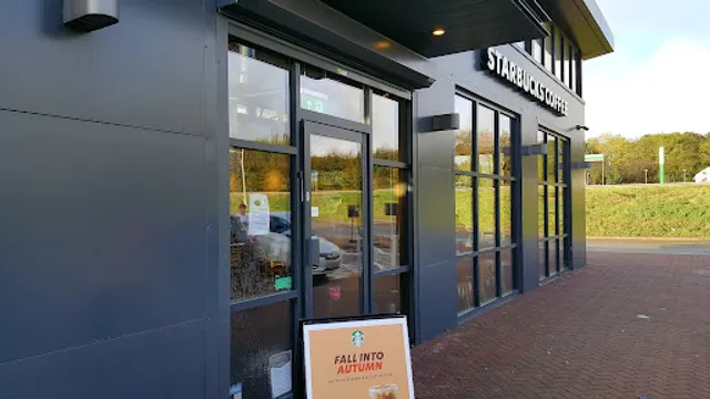 Starbucks Budbrooke North Drive Thru