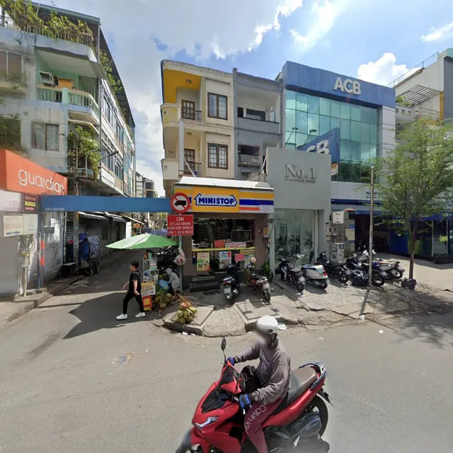 Khách Sạn Nắng Hồng