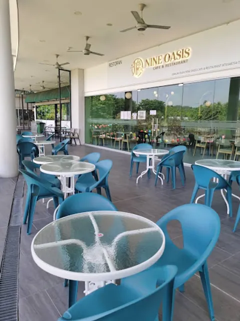 Nine Oasis Cafe & Restaurant