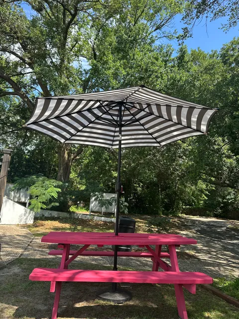 Edisto & Co. Coffee & Boba Tea - St. George