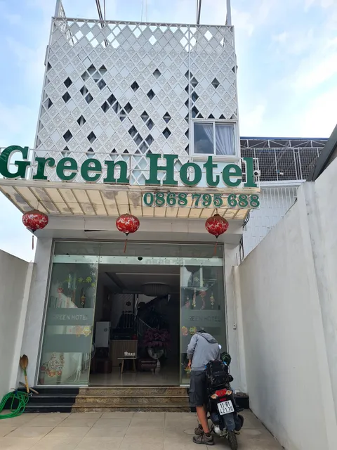 Khách sạn Green - Green Hotel