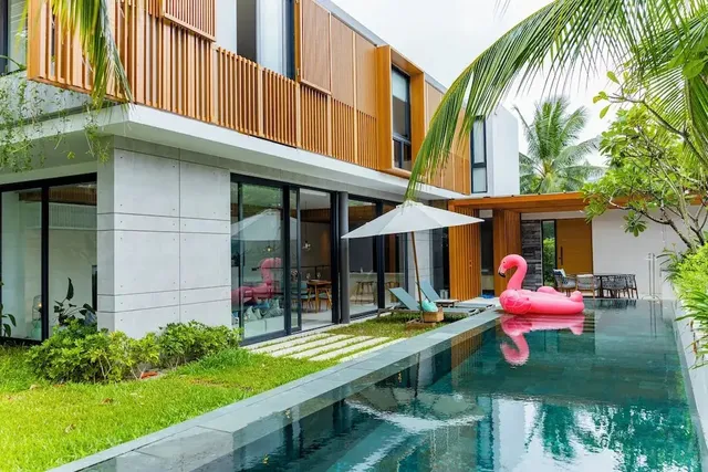 Sailing Pool villas and Resort Phu Quoc