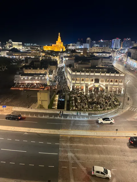 ممر سوق واقف