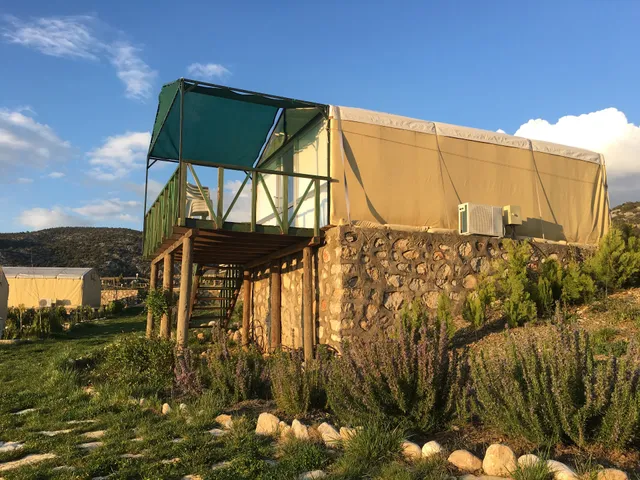 Sütçüler Sarıçam Kartal Yuvası Tesisi