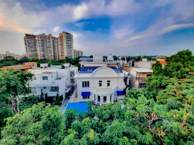 Capital O Primero Premium Near Aravali Biodiversity Park