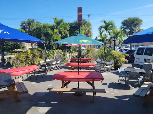 Capri Bakery & Restaurant