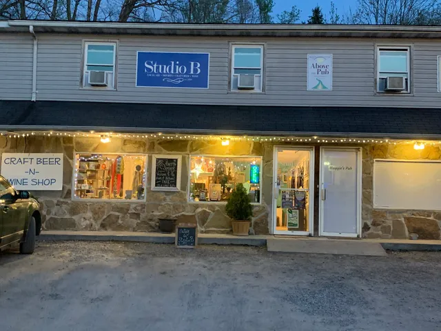 Studio B Gallery & Gifts