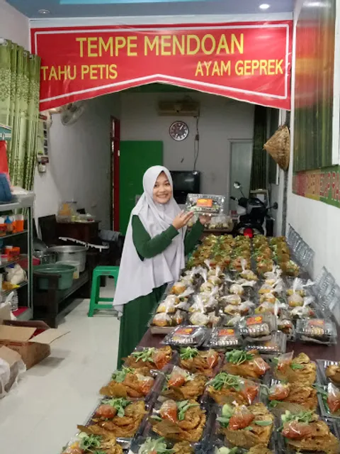 Ayam Goreng Banyumasan Kang Badrun