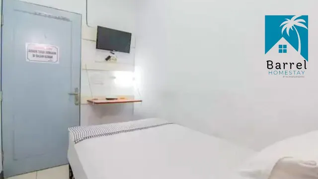 Barrel Homestay, 4 Mins Mentawai Fast Ferry