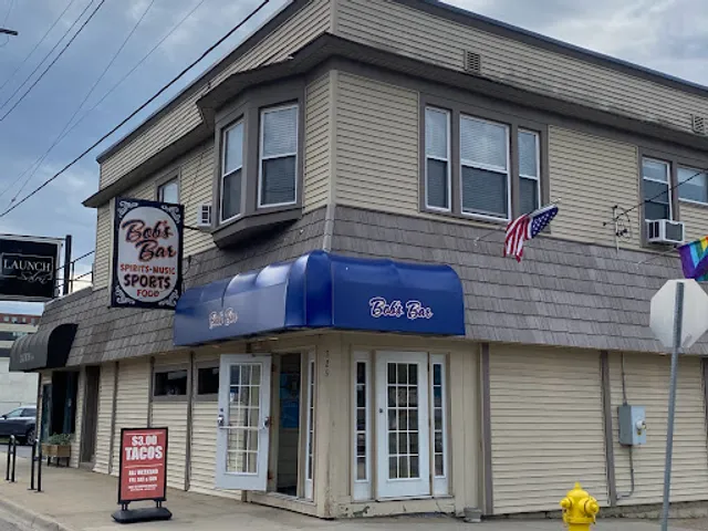 Bob's Sports Bar
