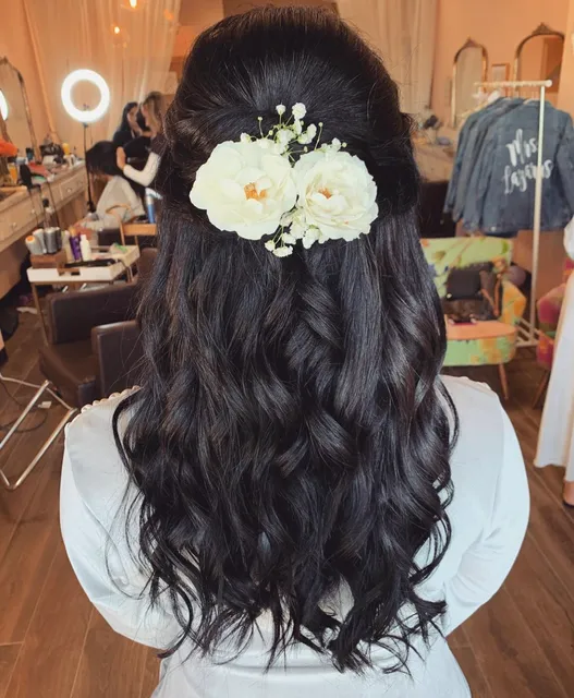 The Peach Blossom Salon