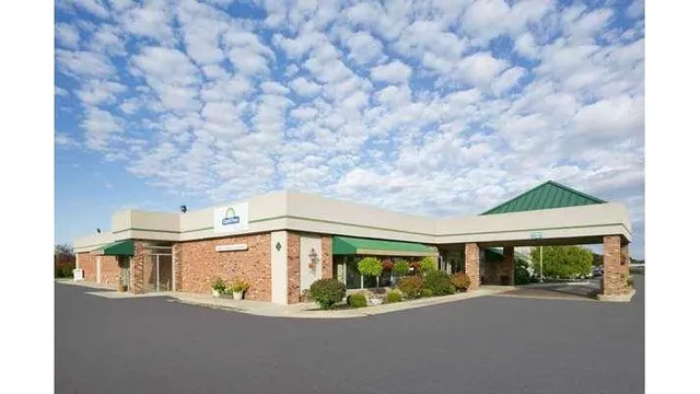 Days Inn by Wyndham Sidney OH