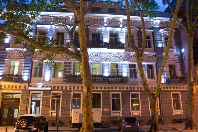 Metro Hotelʹ Apartamenty