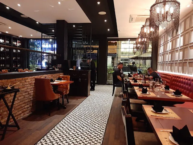 MOO BEEF STEAK 109 LÝ TỰ TRỌNG