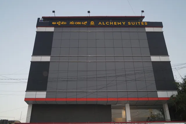 Omatra Hotel Maharaja