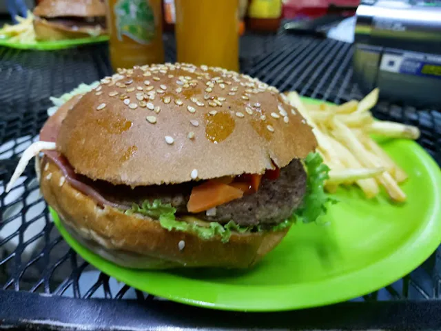Güichos Burguer