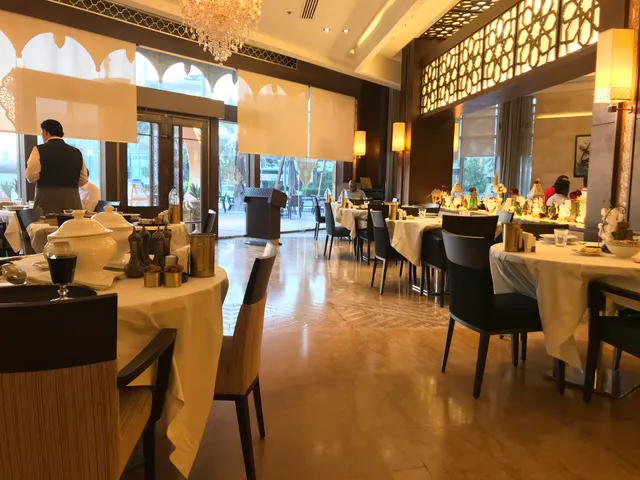 Karam Beirut Restaurant - Riyadh Tahlia Street
