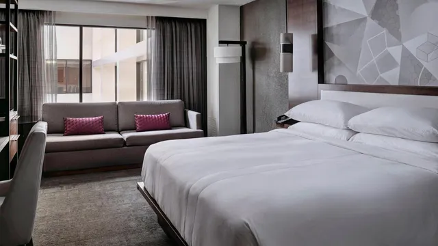 Marriott East Lansing at University Place