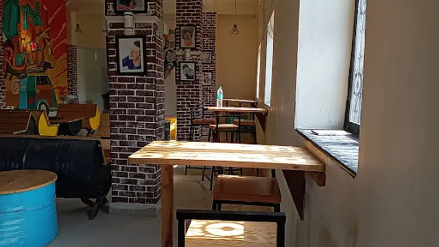 YBR'S - The Art Gallery Cafe