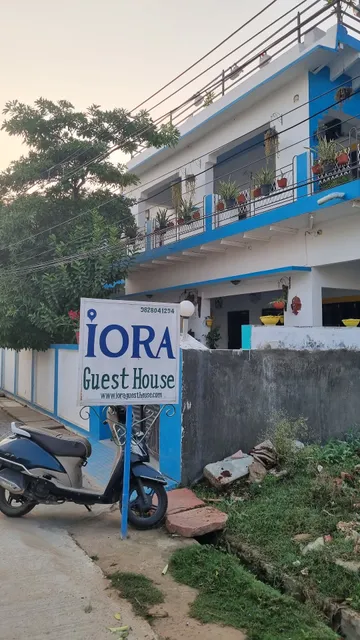 Iora Guest House