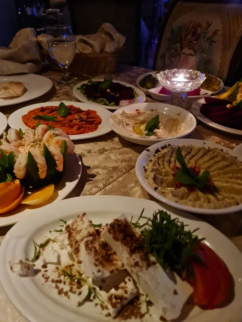 YELDIZLAR PALACE RESTAURANT