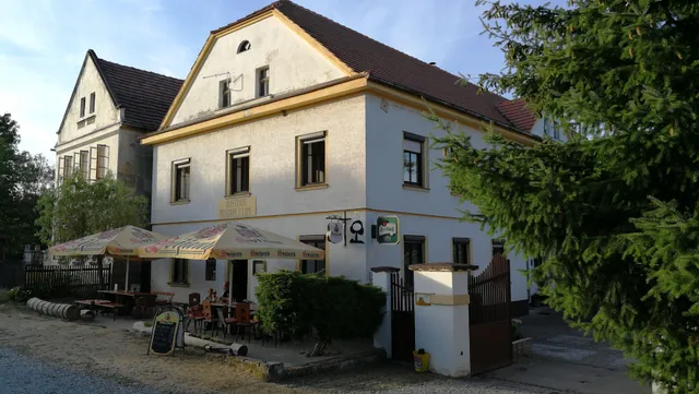 Penzion U Lípy - Máchovo Jezero