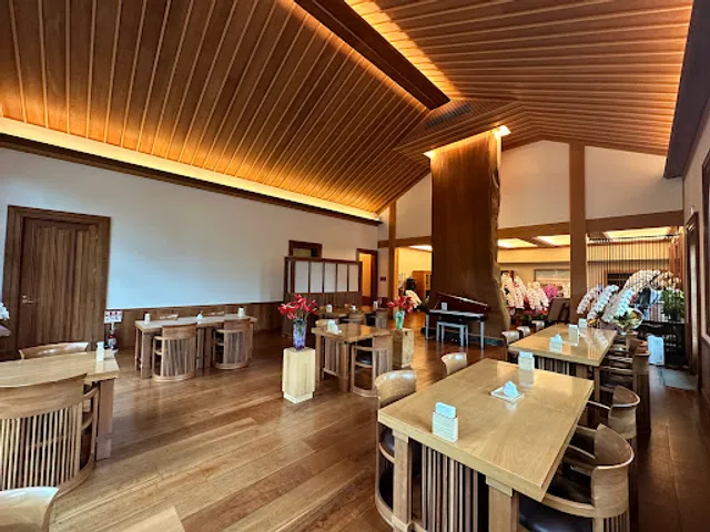 AdoriA Kitademaru Cafe