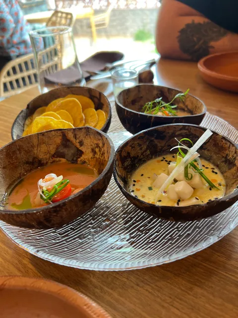 MONTUVIA RAICES ANCESTRALES