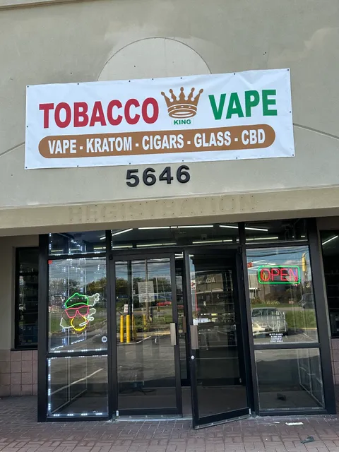 TOBACCO KING AND VAPE