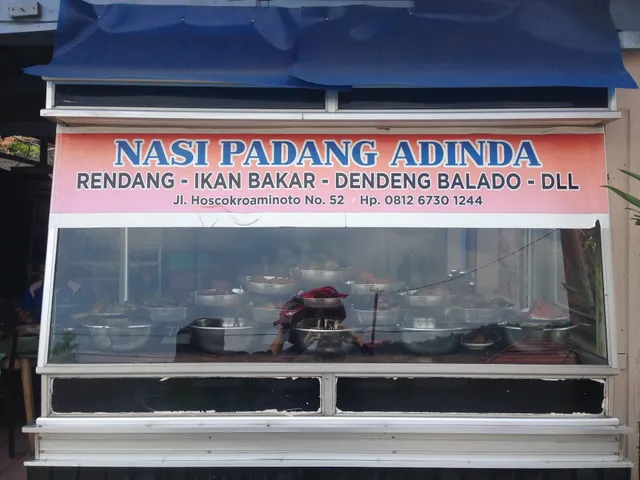 Nasi Padang Adinda, Pondok
