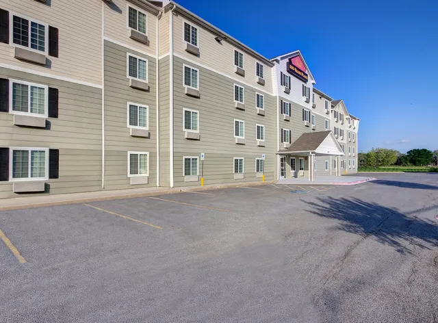 WoodSpring Suites Albuquerque East I-40 Tramway