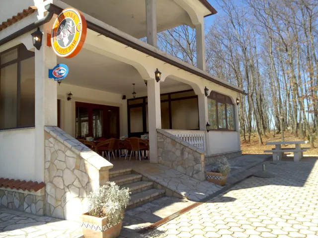 Restoran Caffe bar - Konoba Jelenić