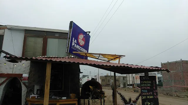 LA PANIZZERIA