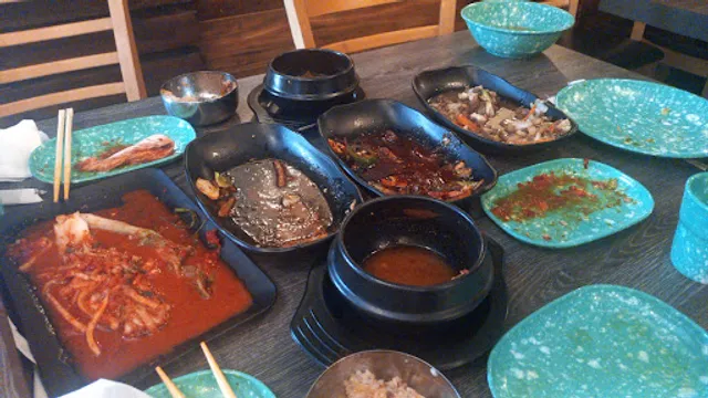 Lulune Korean Cuisine 룰루네 한식당